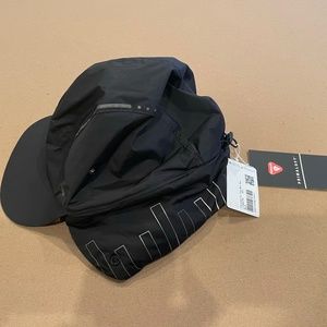 Lululemon Insulated ear flap running hat